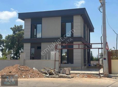 Odabaşı Mah 0.60 Emsal 380 M2 Villa Arsası