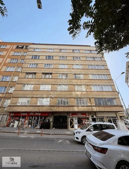 Tekgöz'den Atatürk Cd Üzerinde Satılık Arakat 3+1 Daire