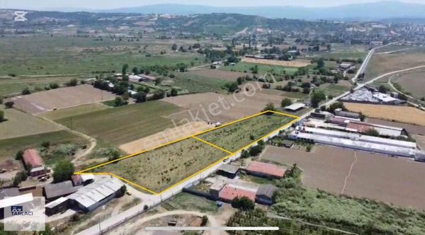 Mkp Araç Takaslı Orta Mahalle 10.031m2 Tarla