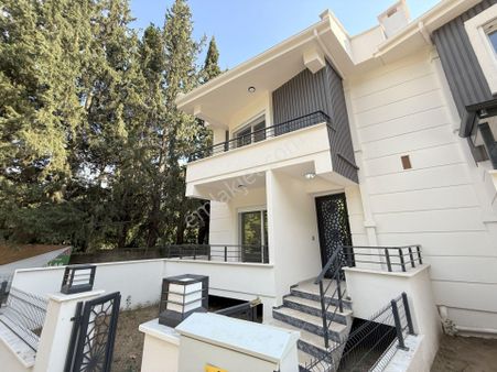 💥💥 Güç Gayrimenkul'den Güre'de Müstakil Tadında Geniş Bahçeli Sıfır Satılık 1+1 Daire