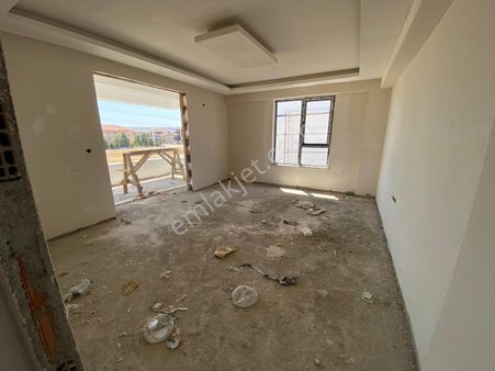 Elmastan Fırsat Site İçerisinde Satılık 71 Evler Mh 3+1 Özel Garajlı Daire