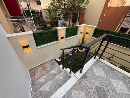 Turyap'tan İçi Komple Yenilenmiş, Bahçeli Ve Teraslı 2+1 Daire