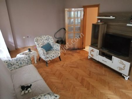 Bakırköy Kartaltepe' De Meydana Yakın 2+1bahçe Katı