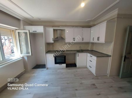 217 Altıntaş Mahallesi Koca Cami Caddesi Üzerinde Doğalgazlı 2 +1 Yüksek Giriş Daire