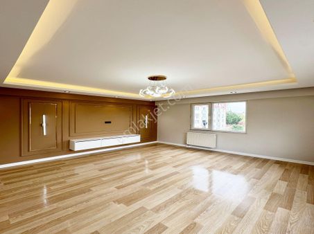 Vira Yapı'dan Site İçi Full Sosyal Alanlı Ebeveyn Banyolu 3+1 Satılık Fırsat Daire !