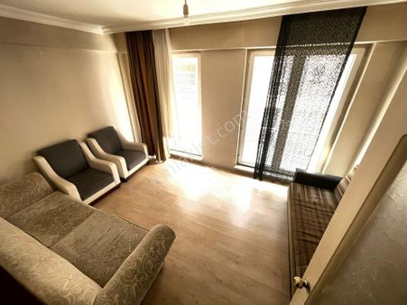 Anadolu Üniversitesi İçem Kapısı Yakını 1+1 Ayrı Mutfaklı Kombili Daire