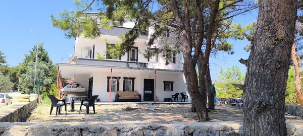 Kuşadası'nda Kiralık Eşyalı Yazlık