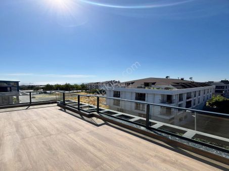 Adnan Kahveci Mah Deniz Manzaralı Site İçi Satılık Dubleks Daire