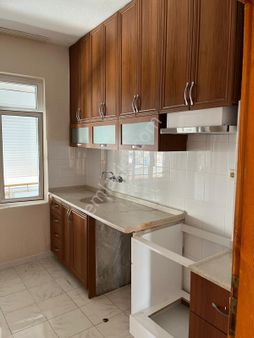 Aşağı Pazarcı Mahallesinde Kiralık 2+1 Daire (yunus Emre Okuluna Yakın)