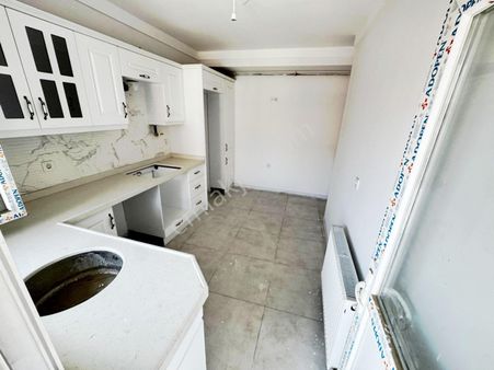 Çorlu Reşadiye Mh İskanlı Otoparklı 3+1 145m2 5 Kat 3.075.000 Tl