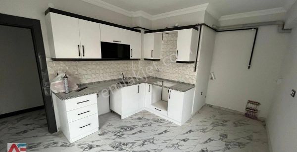 Aşık Seyrani Mah. 3+1 Geniş Ve Ferah Ara Kat Satılık Daire