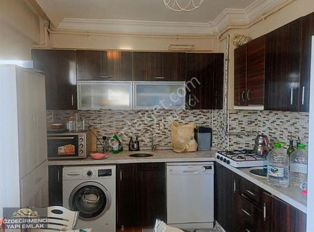 Özdeğirmenci Yapı-emlatkan Satılık 2+1