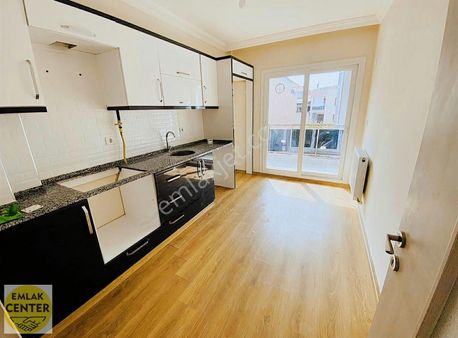 Emlak Center'dan Keçiliköy Mah 3+1 Kiralık Daire