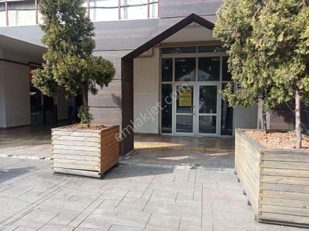 Özgür Emlak'tan Yeni Toki Altı Köşe Başı Harika Konumda İşyeri