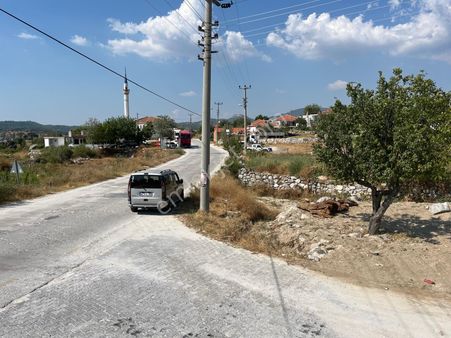 Ev Yapımına Uygun Muğla Milâs'ta, 529 M² Köşe Parsel, Köy İmarlı