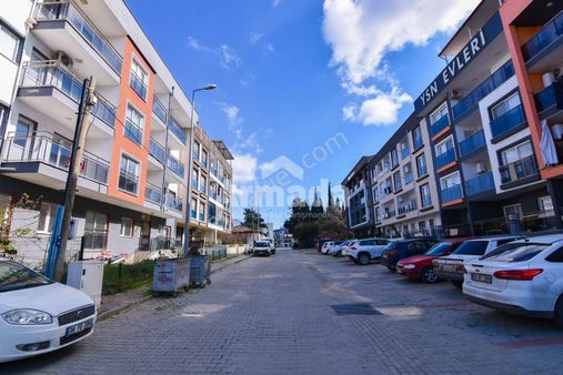 Davutlar'da Satılık Eşyalı 2+1 Daire