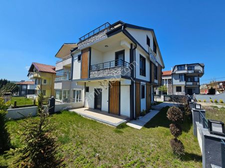 4+1 Müstakil Parsel , Deniz Manzaralı , Yerden Isıtmalı Villa