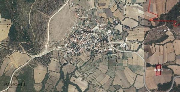 Balıkesir Altıeylül Küpeler Köyünde Mükemmel Konumda Tarla