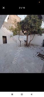 Ayyıldız Emlaktan 200 M2 Bahçeli Avlulu Mustakil