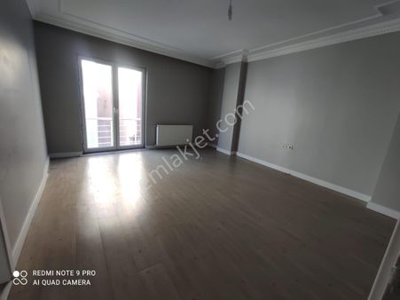 Acil Satılık Daire Merkezi Konumda