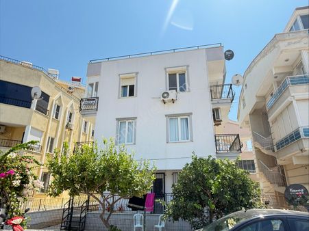 Avcılar Çukurunda Satılık 2+1 Daire