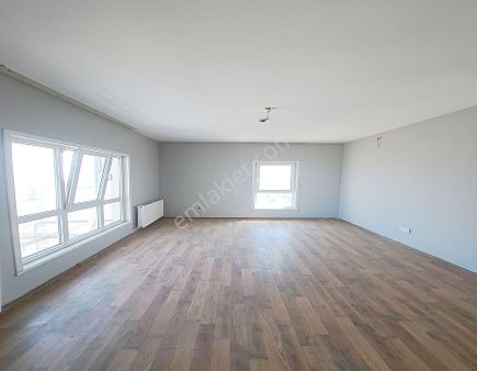 Beylikdüzü Arena'dan 2+1 Site İçi Satılık Daire