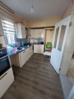 Doğru Emlak’tan Zafer Mahallesi Subasi Mevkiine Yakın 2 Katlı Müstakil Ev