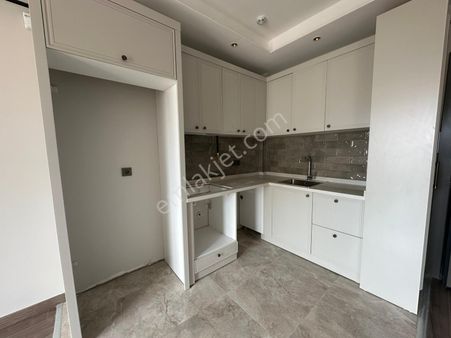 Dream Home’dan Hem Yatırımlık Hem Oturumluk 1+1 Satılık Daire