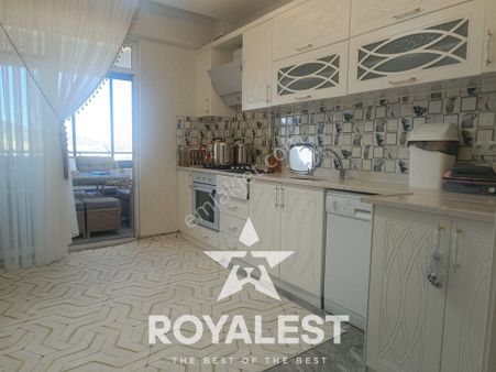 Royalest'ten Alpaslan Mahallesinde Şık Daire