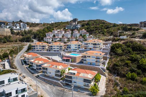 Alanya Kargıcak’ta Modern 2+1 | 2023 Yapımı | Eşyalı | Havuzlu Sitede