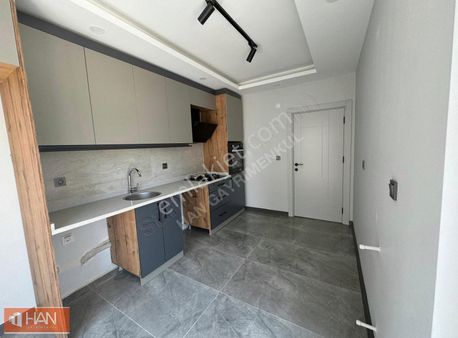 V.aydoğmuşta Sıfır Tramvay Dibi 3+1 Krediye Uygun Han Gibi Daire