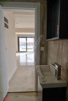 Dikili Merkezde Denize 500 Metre Mesafede Satılık 4+1 Villa