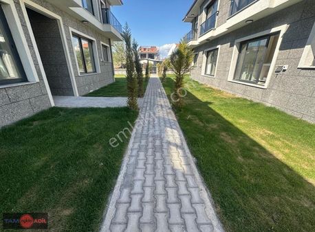 Çandarlı Da Satılık Yatırımlık Site İçi 1+1 Fırsat Daire