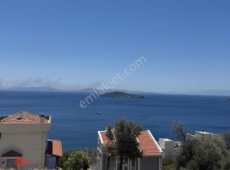Çandarlı Deniz Ve Adalar Manzaralı 354 M2 Denize 200 M Arsa