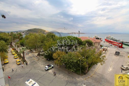 Erdek Yalı Mahallesi'nde Satılık Panoramik Manzaralı Denize Sıfır Daire