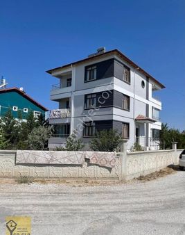 Yasin Güler Saraçoğlu Mah Müstakil 3 Katlı Ev Satılık