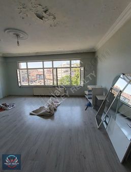 Valleyden Reşadiye Mahallesinde Geniş Ve Ferah 3+1 Daire!