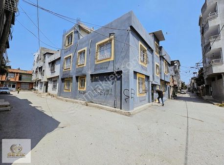 Gülbahçesi Mh Kız Listesi Karşısı Yeni Cuma Pazarı Karşısı