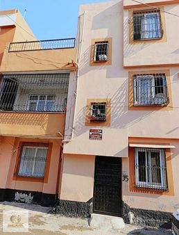 Şakirpaşada 2.5 Katlı Teraslı Müstakil Ev Masrafsız Full Yapılı