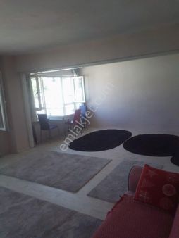 Cihangir Emltan Muradiye Kaplıca Cd.üstü Satılık Manzaralı Daire