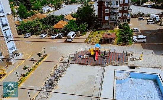 Antalya Düdenbaşı Lüks Site Satılık Bahçe Katı 1+1 Geniş Daire