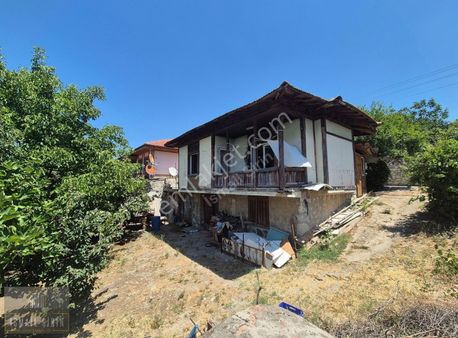 İsmail Şirinden Umurbeyde İki Yola Cepheli Celal Bayar Evi