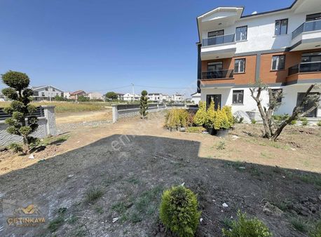 Satılık Giriş Kat Daireler Havuz Oyun Parkı Araba Takaslı