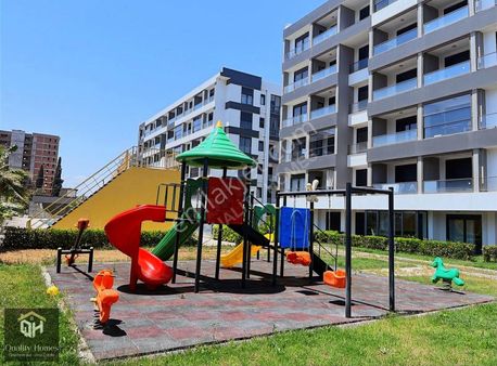 Altıntaşta Lüx Sitede 1+1 İskanlı Satılık Daire