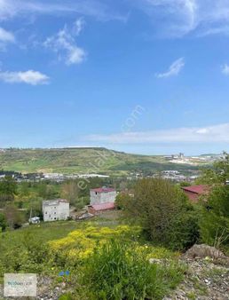 Tozluemlak'tan 210m2 Sanayi Karşısında Köy Yerleşimi İçinde !