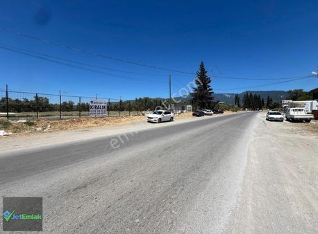 Jet'ten Organize Sanayi Bölgesinde Asfalta Cephe Kiralık Arsa