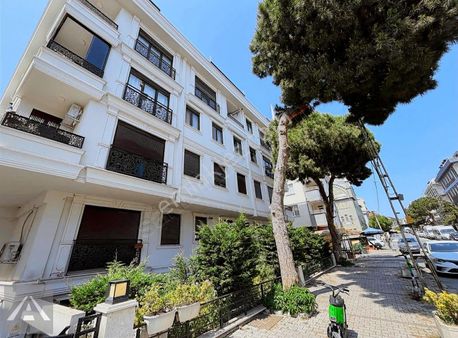 Altıntepe Galipbey'de Yeni Bina'da 2 Banyolu 2+1!