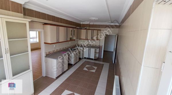 Dialog Değer'den Gez Mah. Geniş Ferah Satılık 5+1 Daire !