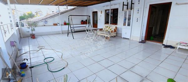 İzzetpaşa Mahallesi'nde Satılık 6+2 Daire