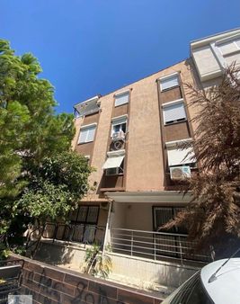 Çamlık Mahallesinde Denize Yürüme Mesafesinde 2+1 Tadilatlı Daire